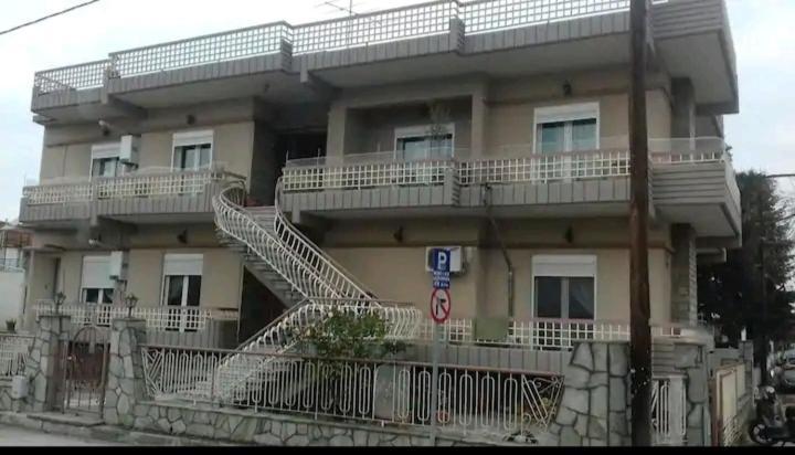 φανταστικός χώρος δίπλα στον μύλο ξωτικών Apartment Trikala (Thessaly)